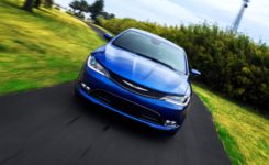 2015 Chrysler 200 Photos (79)