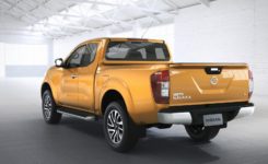 2015-nissan-navara-photos-modelpublisher-com-5